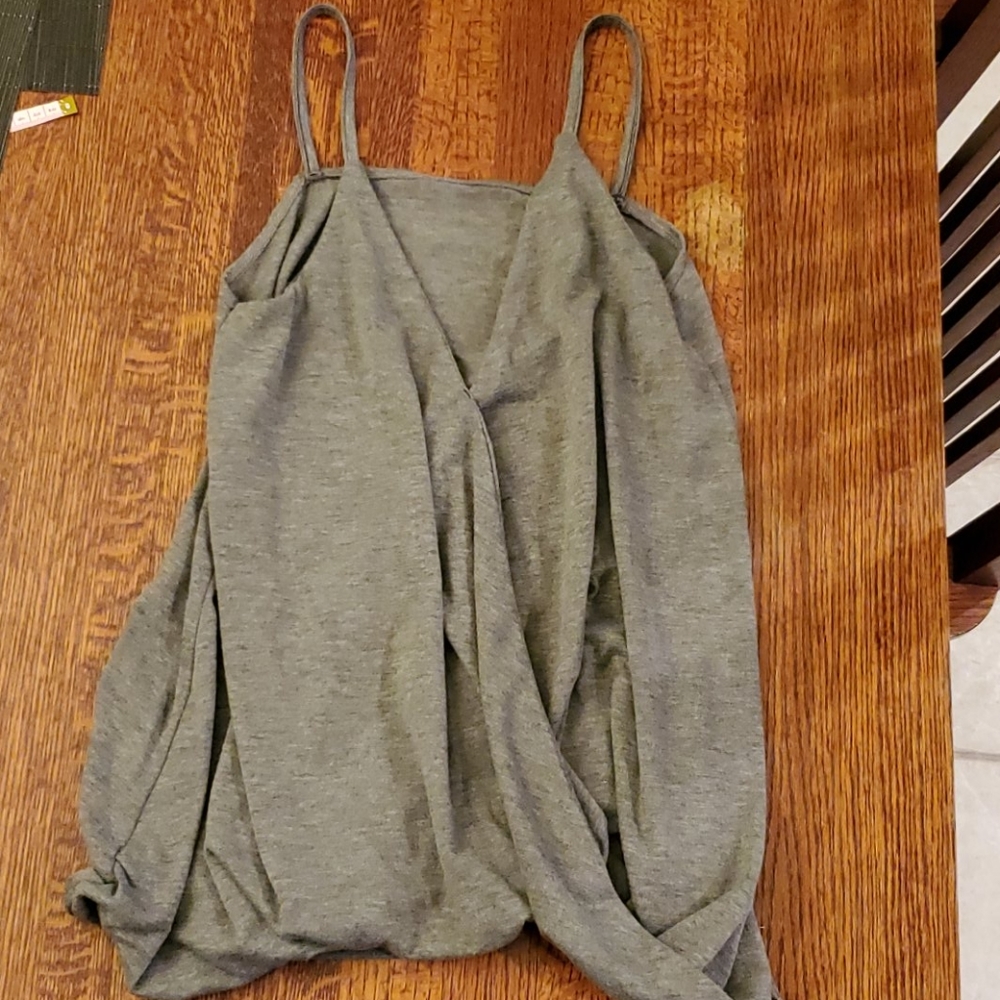 Heather Gray Flowy Tank